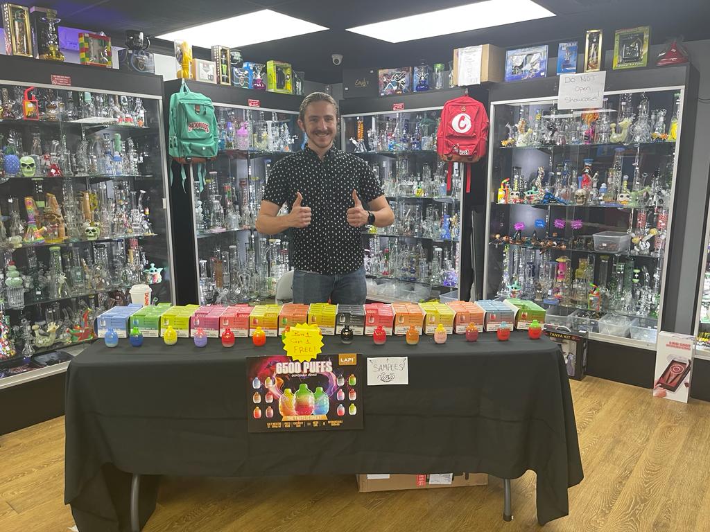 Vape Street is the best online vape store with over 500+ vape juice flavors, atomizers, and devices from the top vape brands like SMOK Vape,LAFI vape,Elf bar American Vape. Devices ... We have been working hard to bring you a web experience that matches our in-store vibes. Ejuice Store USA offers a wide selection of vape juice and disposable vape in award-winning flavors at the most competitive prices.